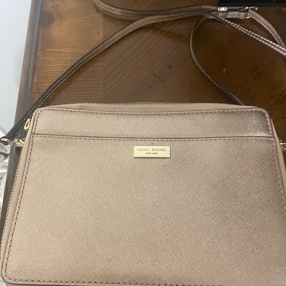 Henri Bendel Pink Laptop Case Chic Accessories